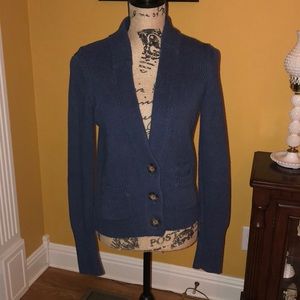 American Eagle 3-button Sweater